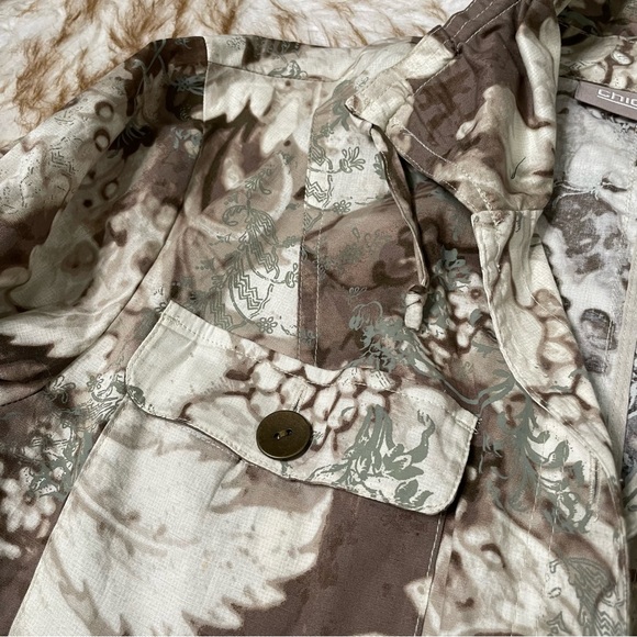 Chicos floral Shacket - Picture 6 of 7